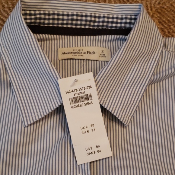 NWT Abercrombie & Fitch Button Down Shirt S - Picture 3 of 4